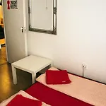 ホステル 2night *